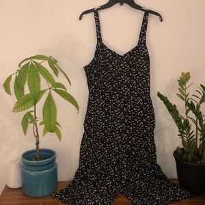 Floral jumpsuit with detachable straps